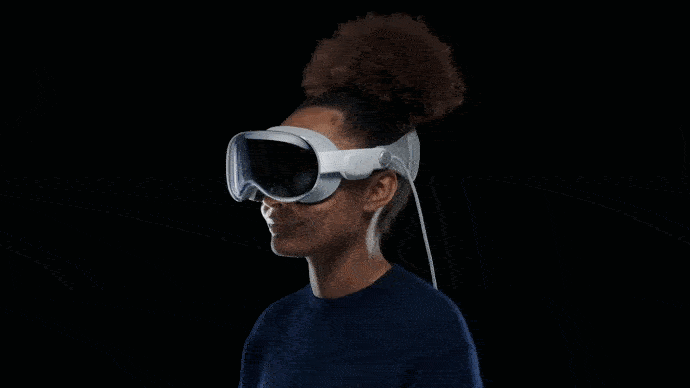 Apple Vision Pro представляет эпоху пространственных вычислений