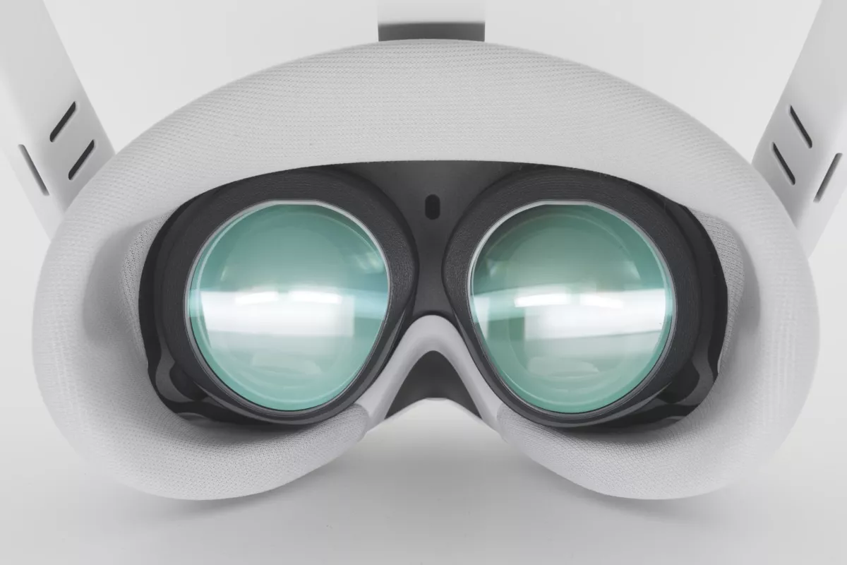 Оптические рецептурные линзы VR Optician для Pico 4