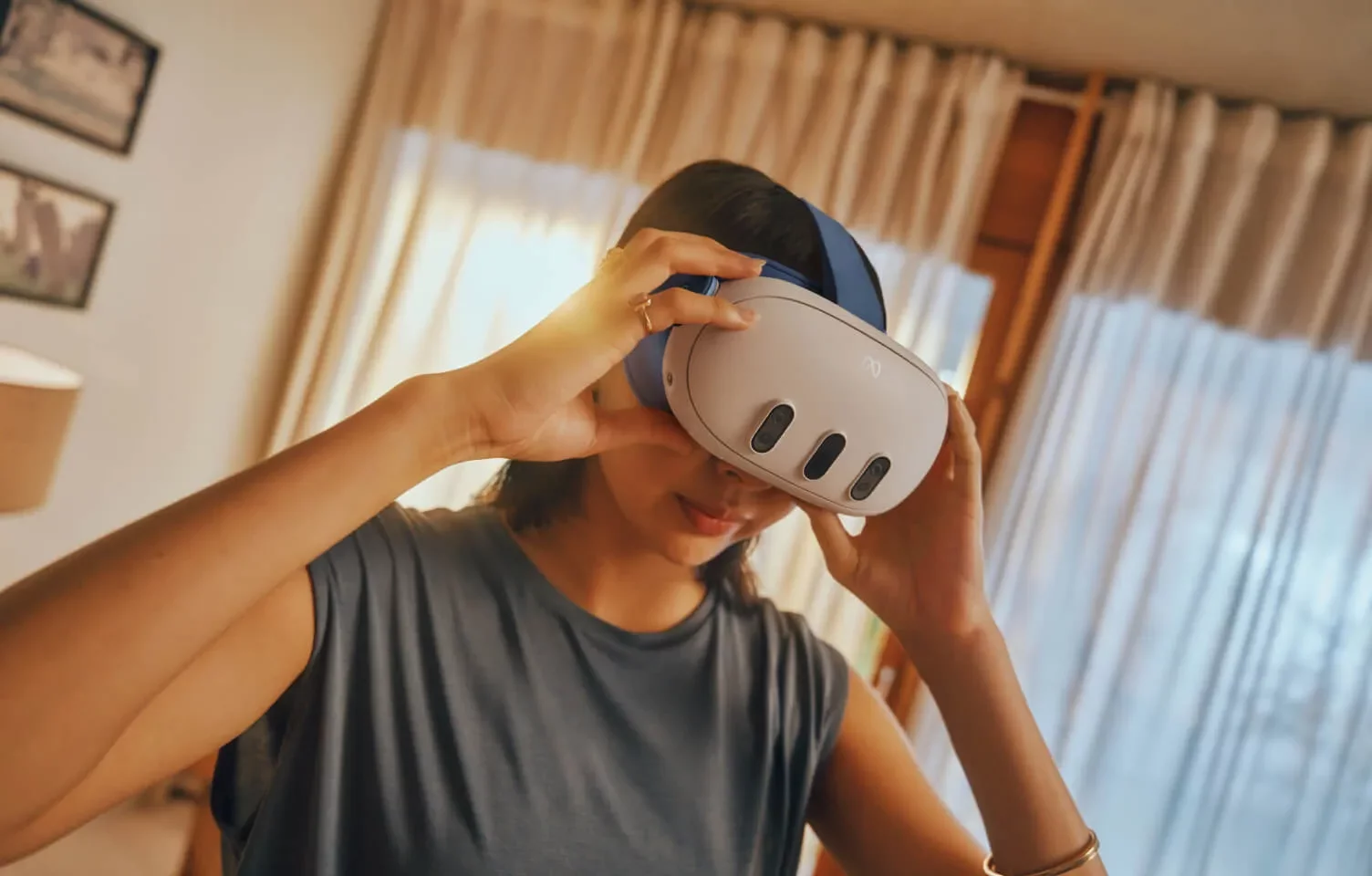 Зарядная станция для Oculus Quest 3 Зарядная станция для Oculus Quest 3