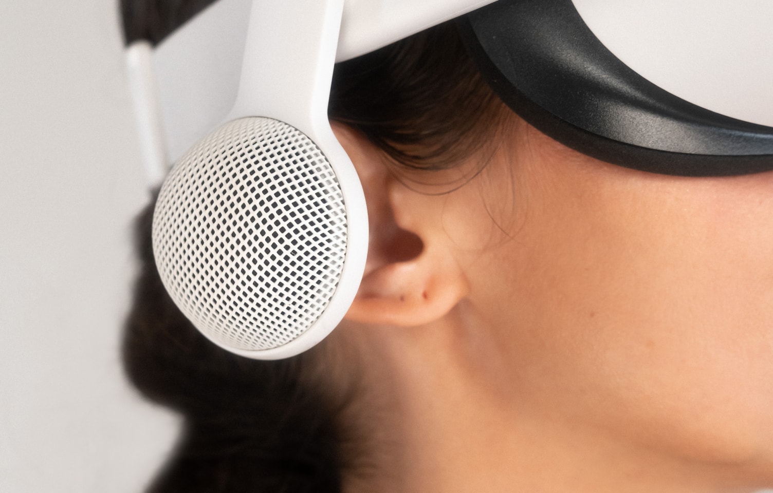 Наушники Logitech Chorus VR для Oculus Quest 2