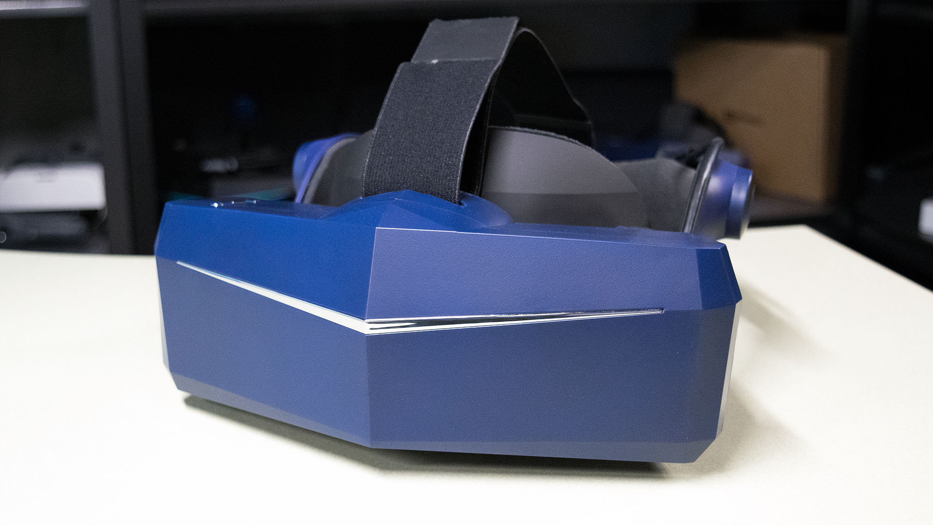 купить комплект Pimax 5K Plus с контроллерами и базовыми станциями Vive 1.0